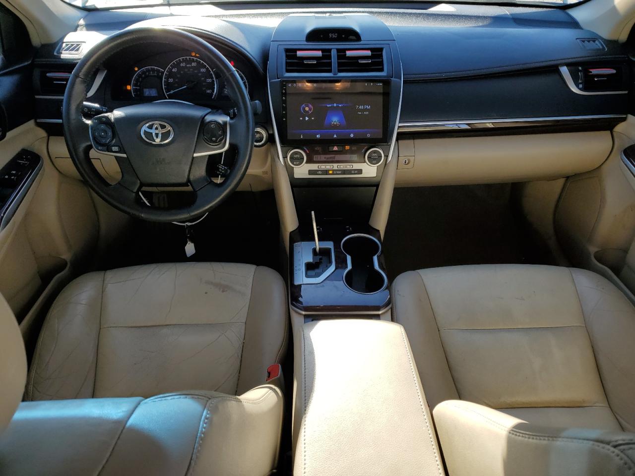 2012 Toyota Camry - Image 8