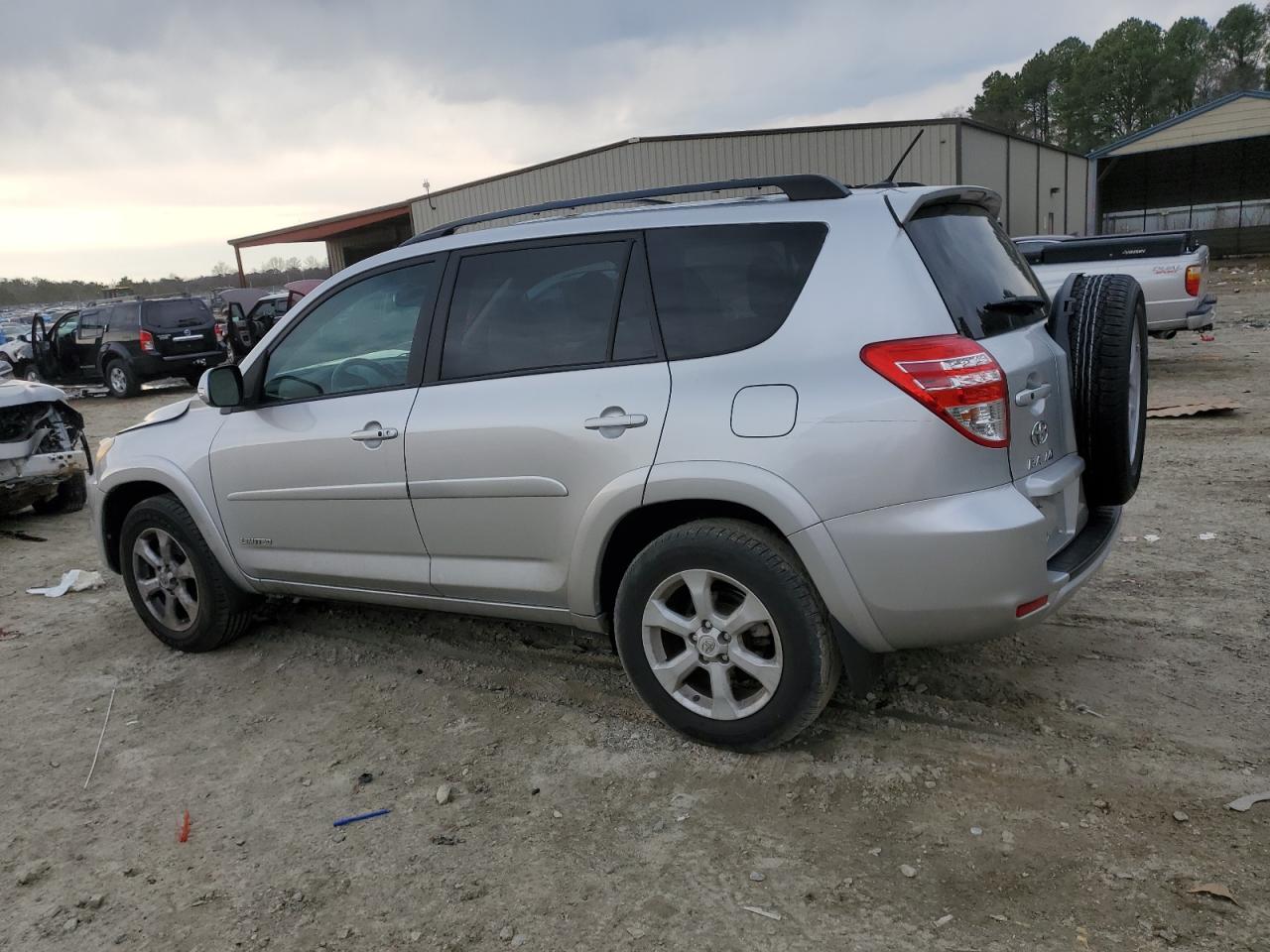 2012 Toyota RAV 4 - Image 2