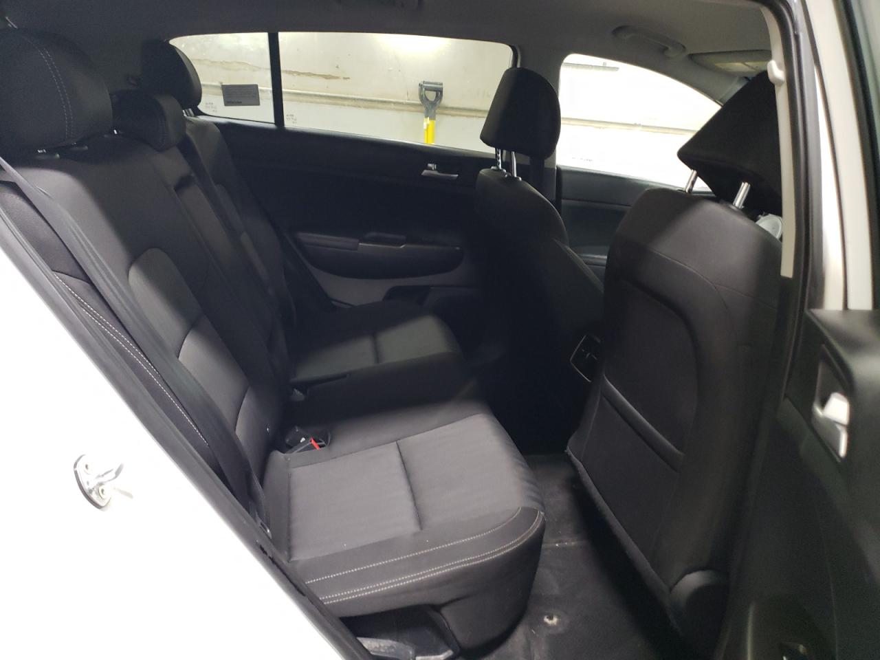 2021 Kia Sportage - Image 10