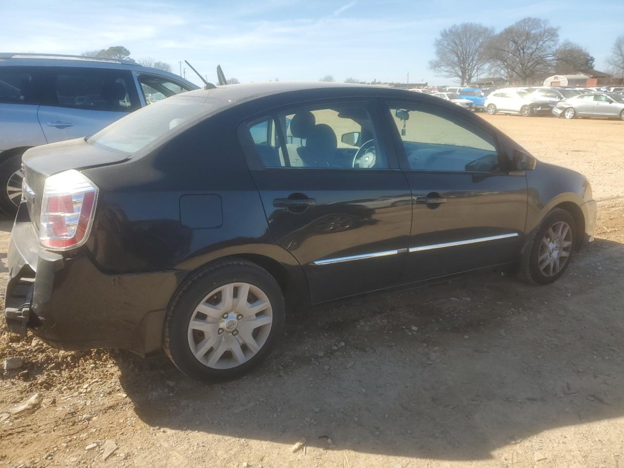 2010 Nissan Sentra - Image 3