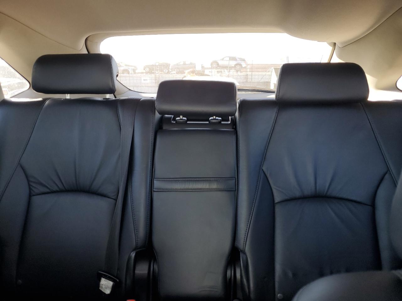 2008 Lexus RX - Image 10