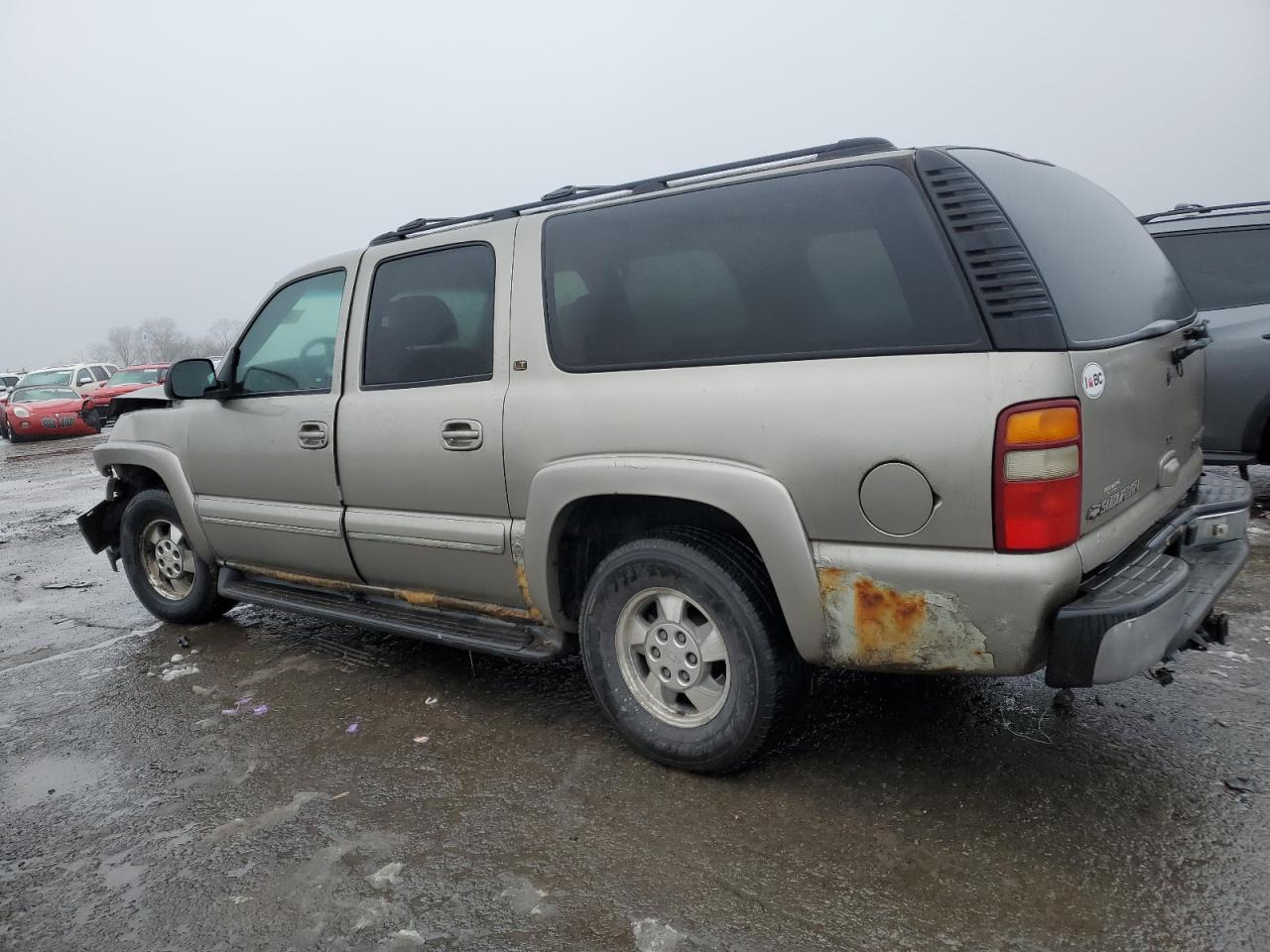 2002 Chevrolet Suburban - Image 2