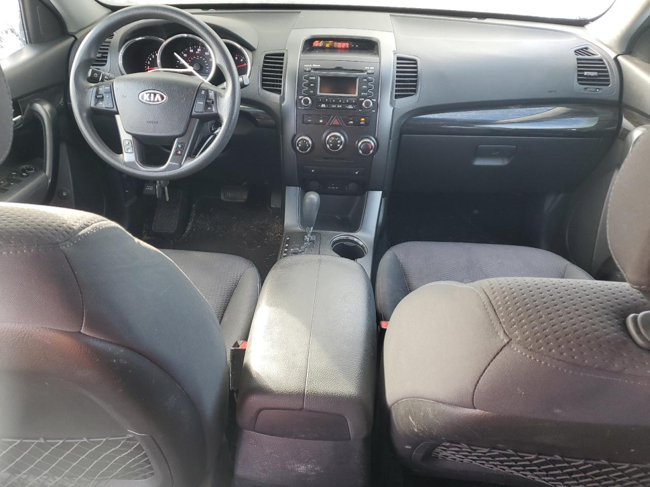 2011 Kia Sorento - Image 8