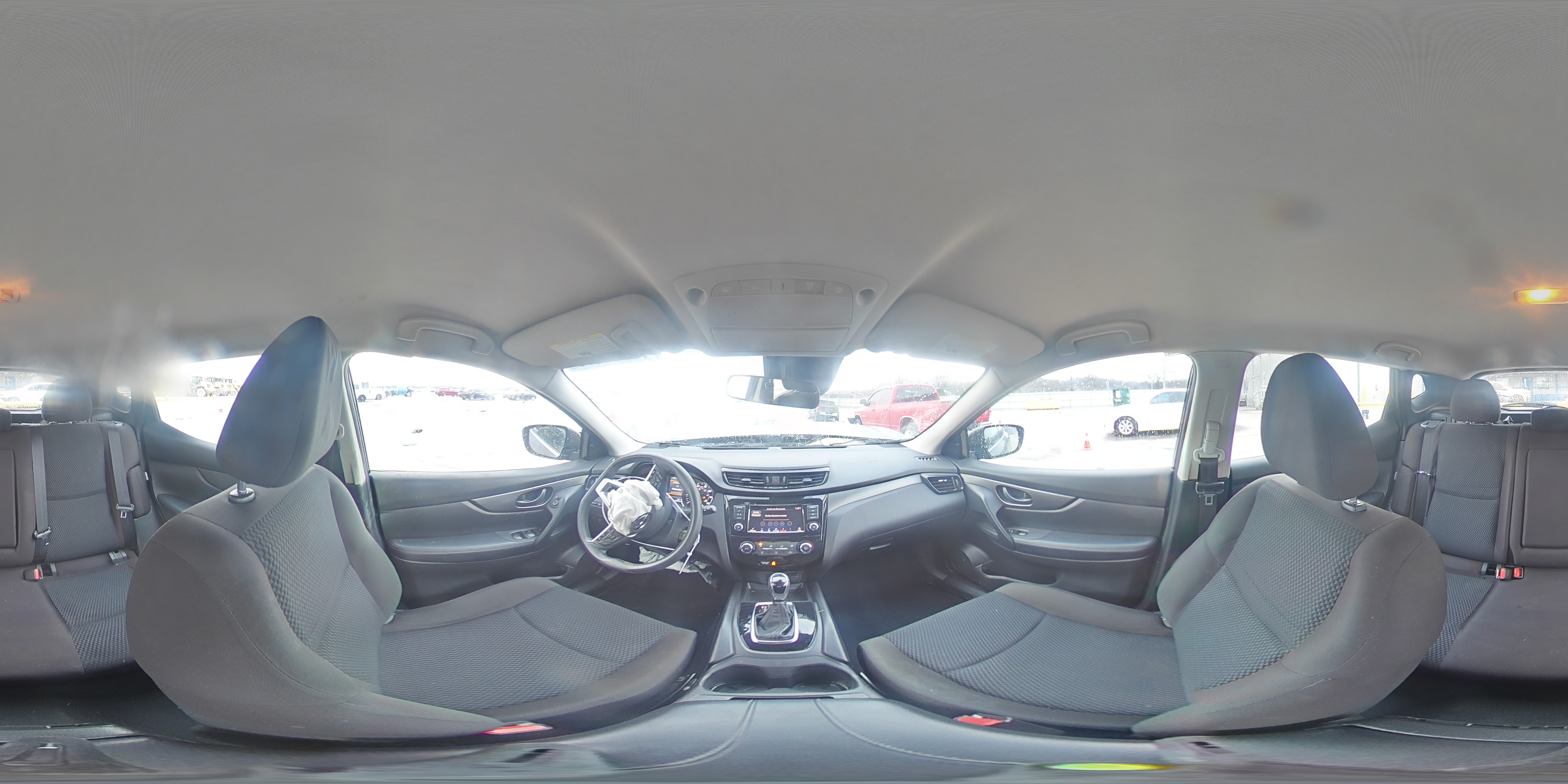 2021 Nissan Rogue - Image 16