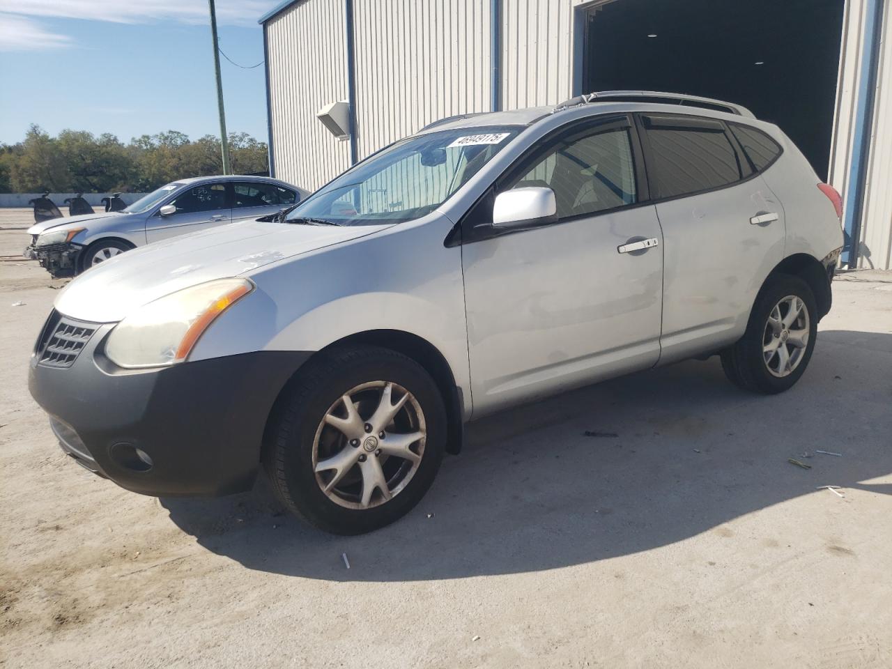 2010 Nissan Rogue - Image 1