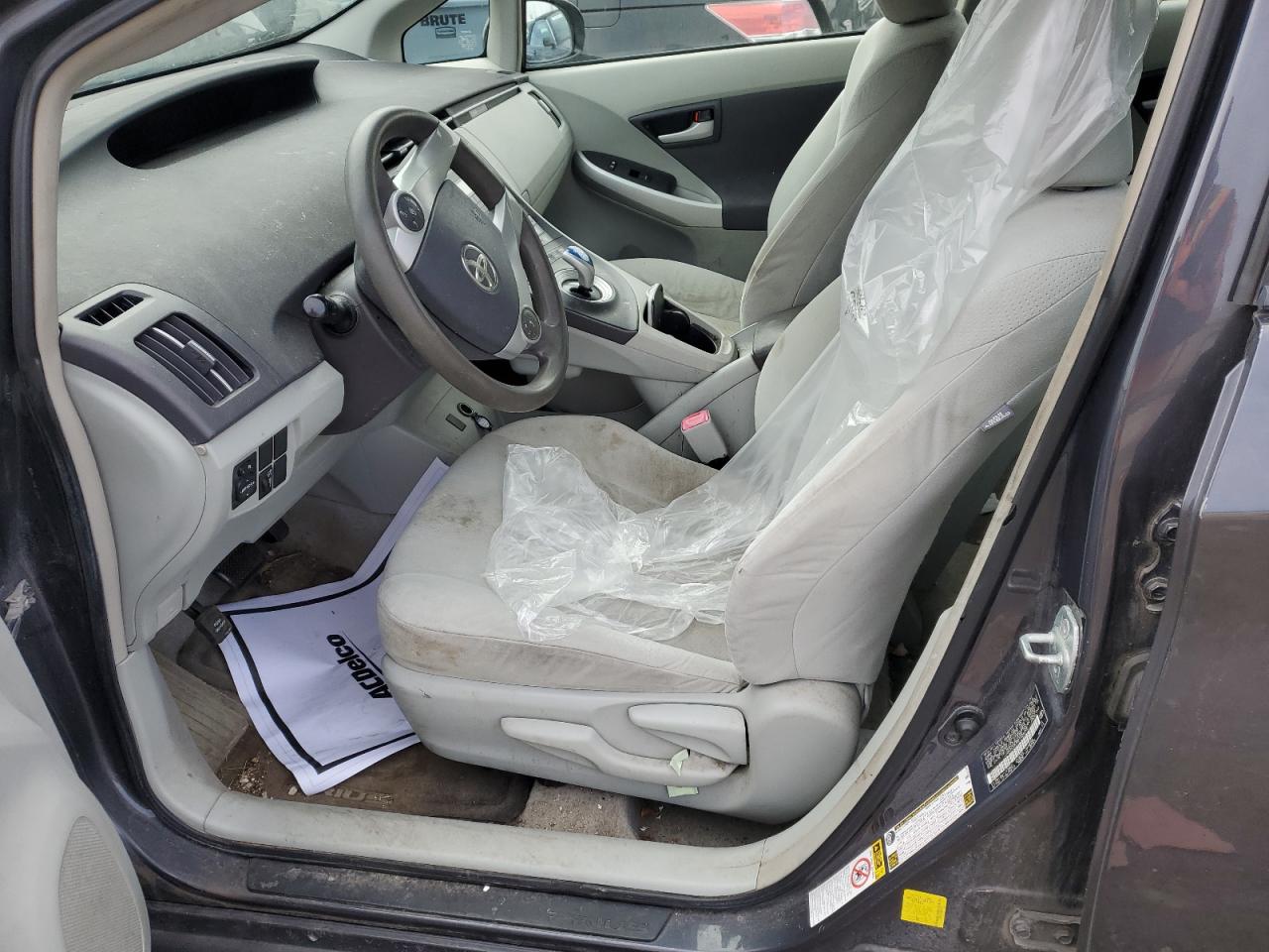 2011 Toyota Prius - Image 7