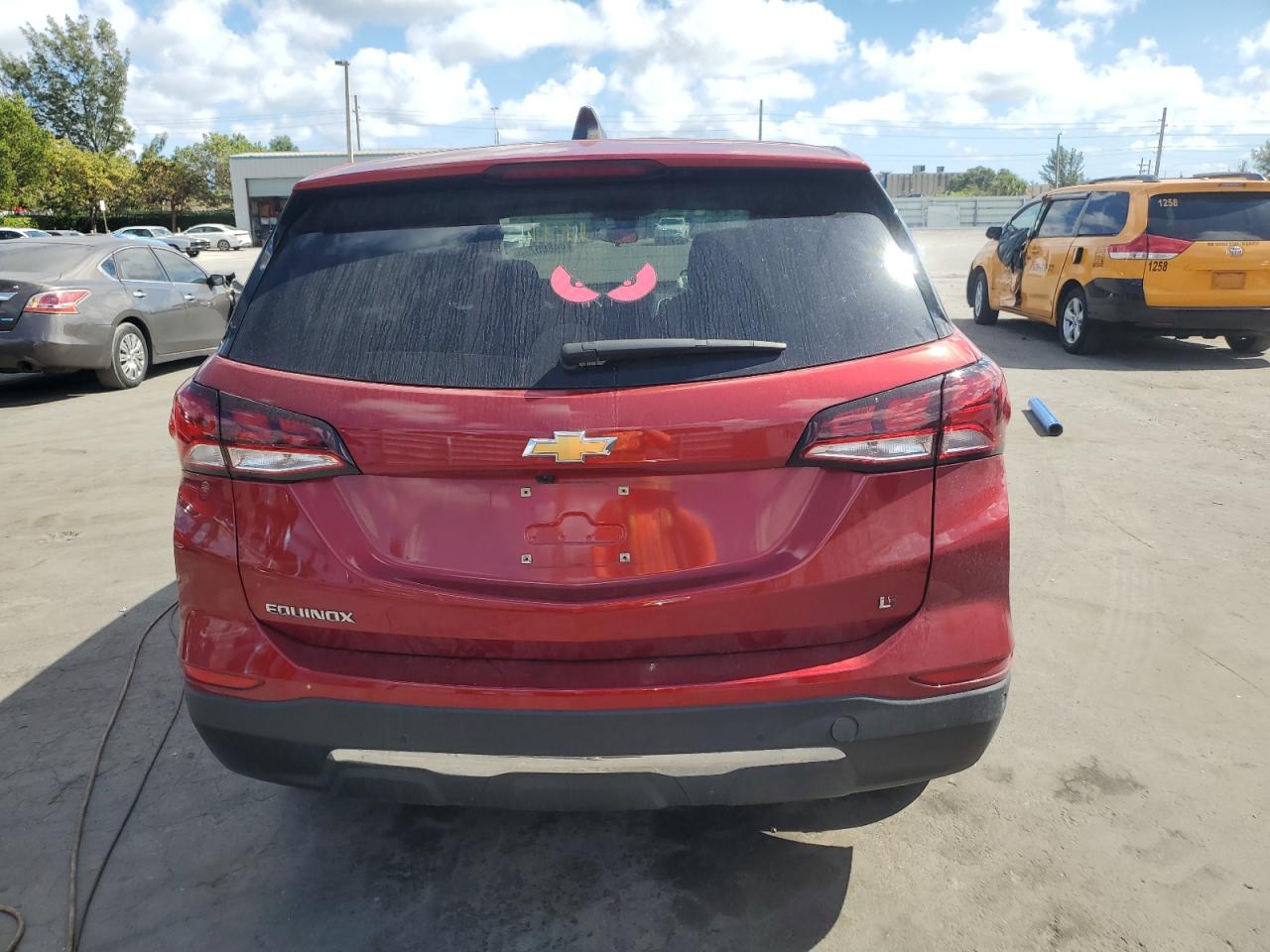 2022 Chevrolet Equinox - Image 6
