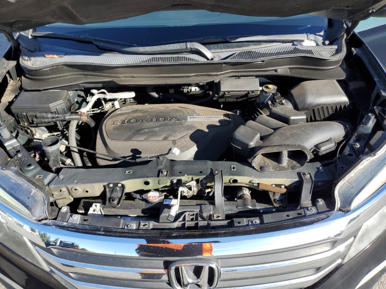 2018 Honda Pilot Ex VIN: 5FNYF5H3XJB025505 Lot: 46190375