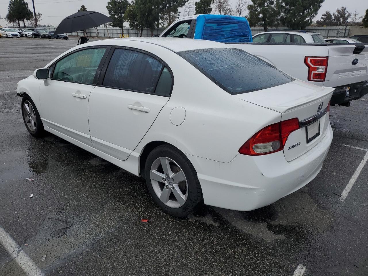 2011 Honda Civic - Image 2