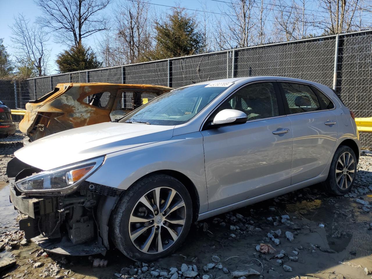 2018 Hyundai Elantra - Image 1