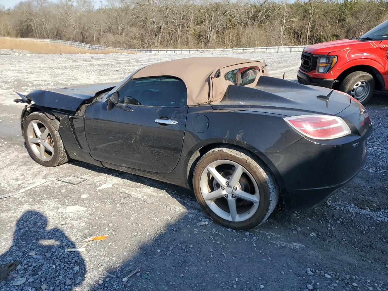 2008 Saturn Sky - Image 2
