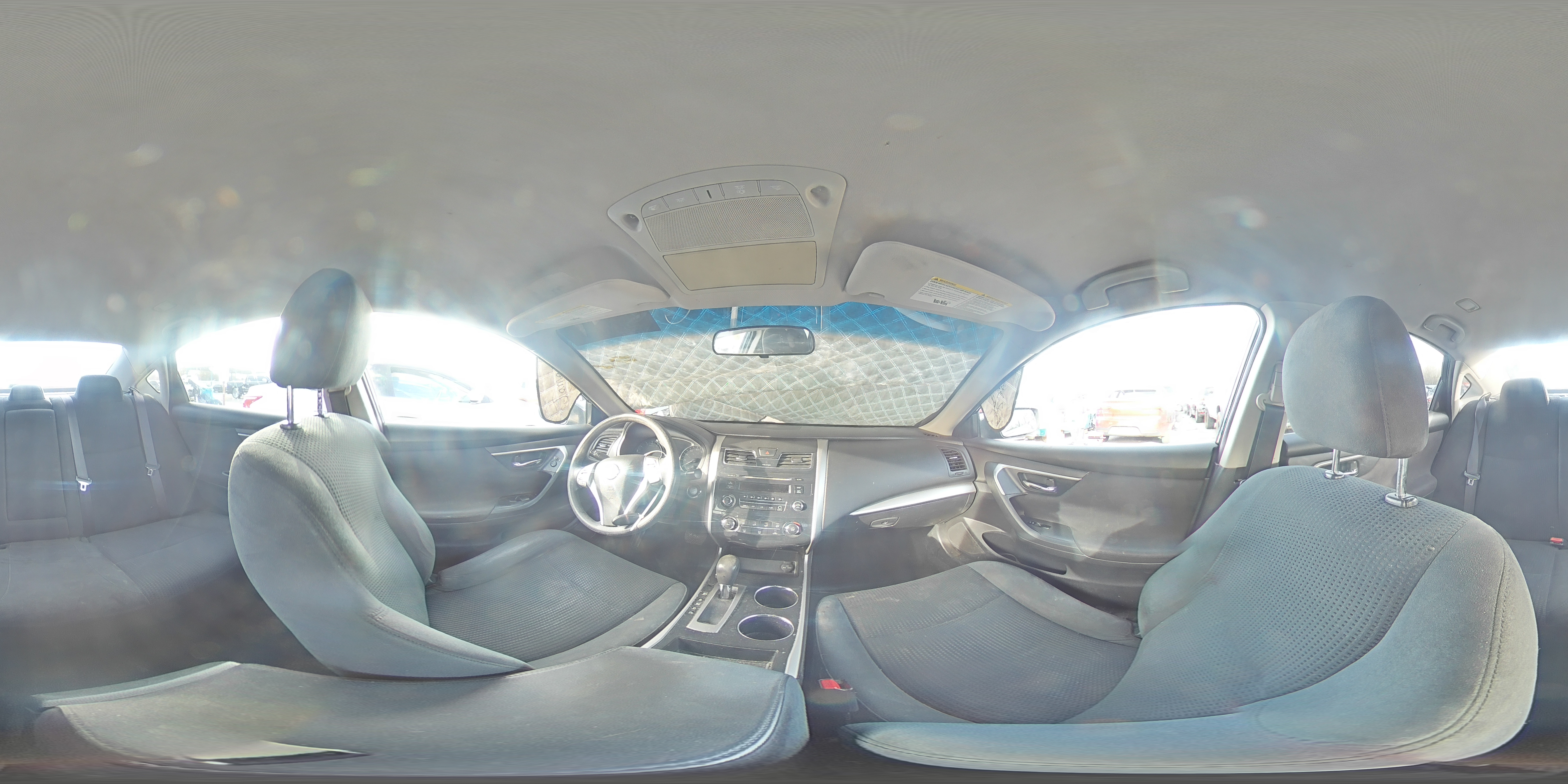 2015 Nissan Altima - Image 12