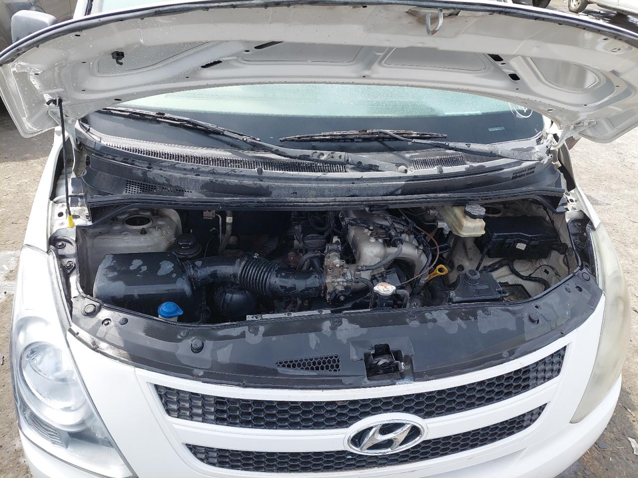 KMJWA37R6DU498243 - 2013 Hyundai H1 - #46766475