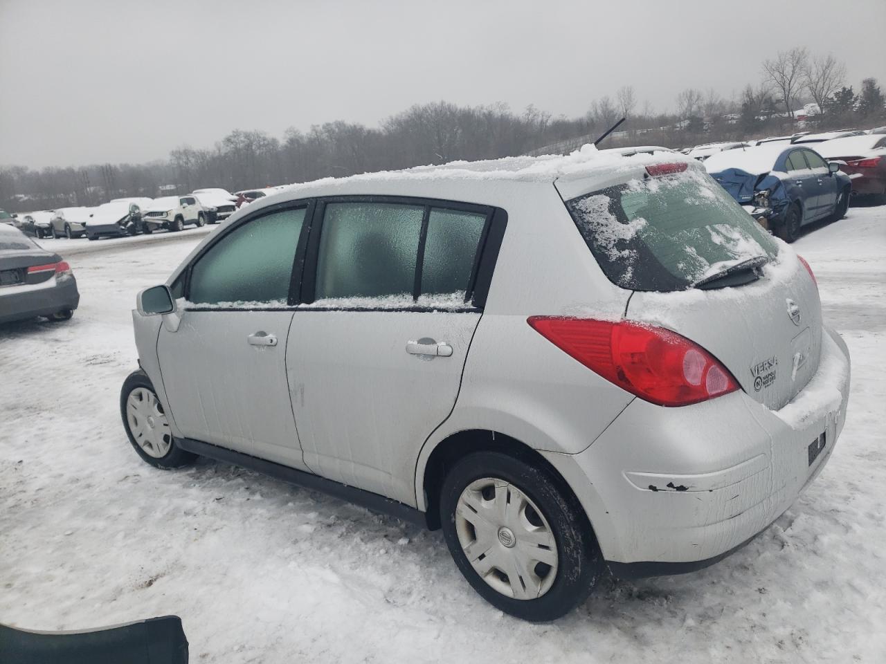 2012 Nissan Versa - Image 2
