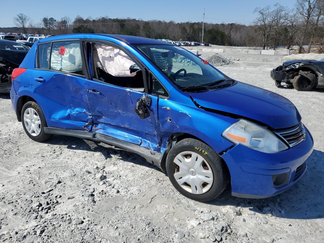 2011 Nissan Versa - Image 4