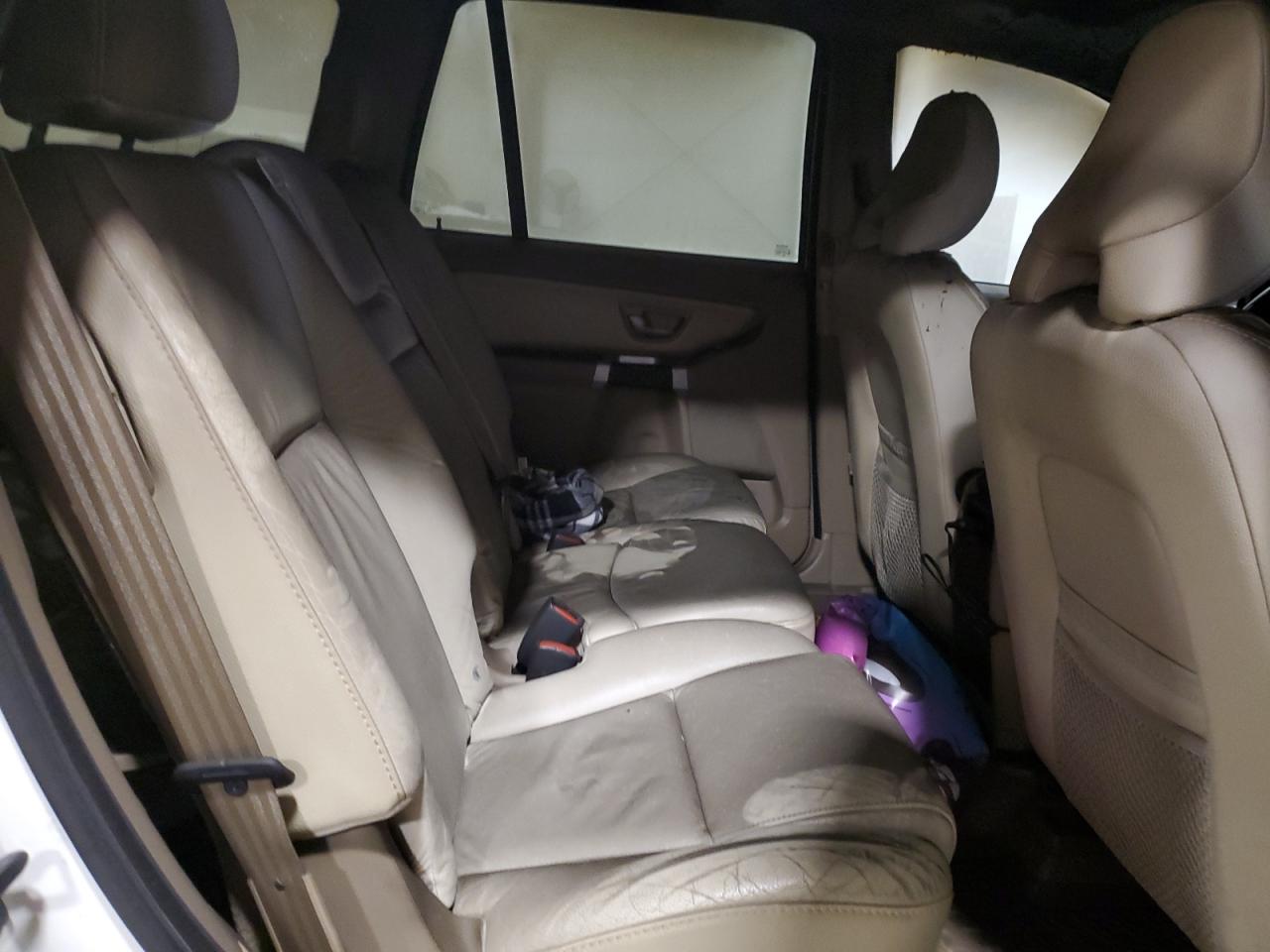 2008 Volvo XC90 - Image 11