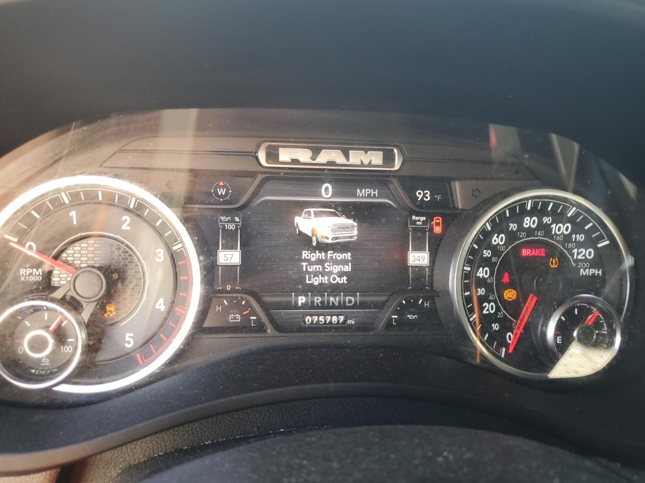 2022 RAM 2500 - Image 9