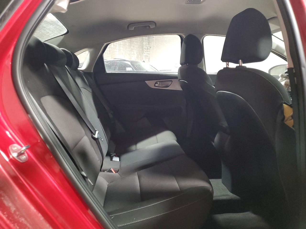2023 Kia Forte - Image 10