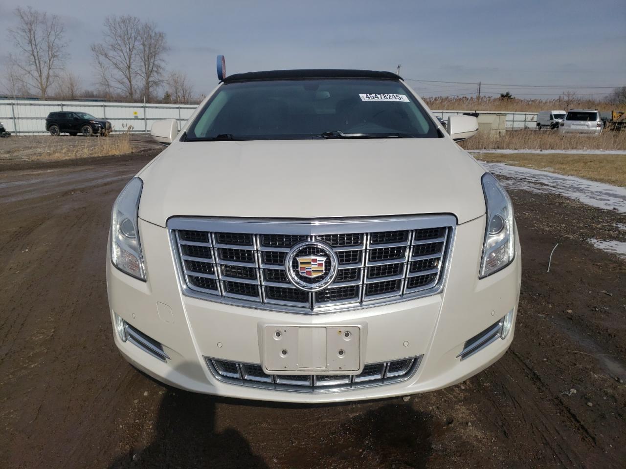 2014 Cadillac XTS - Image 5