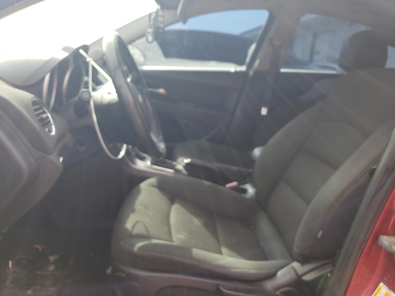 2012 Chevrolet Cruze - Image 7
