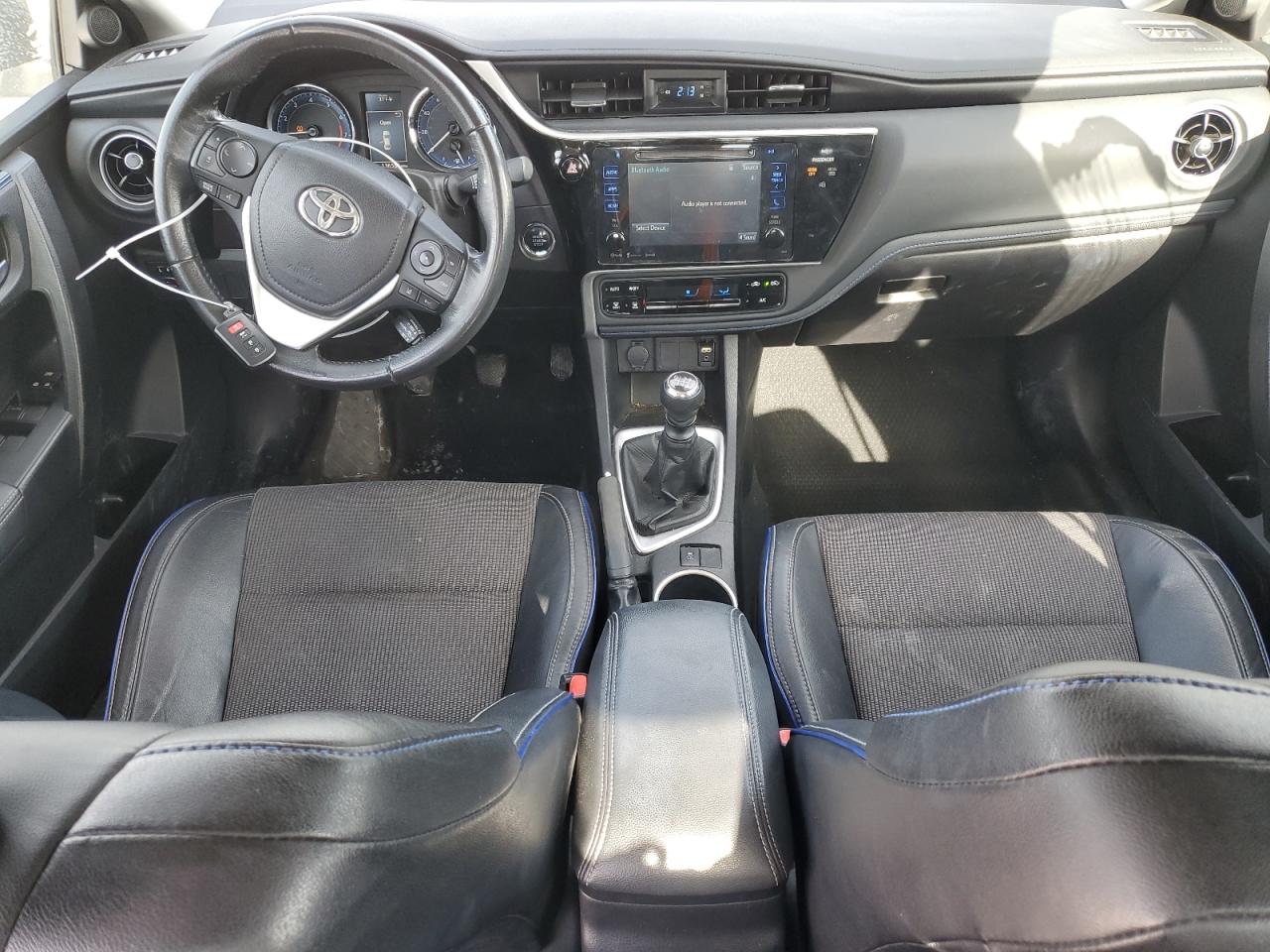 2017 Toyota Corolla - Image 8