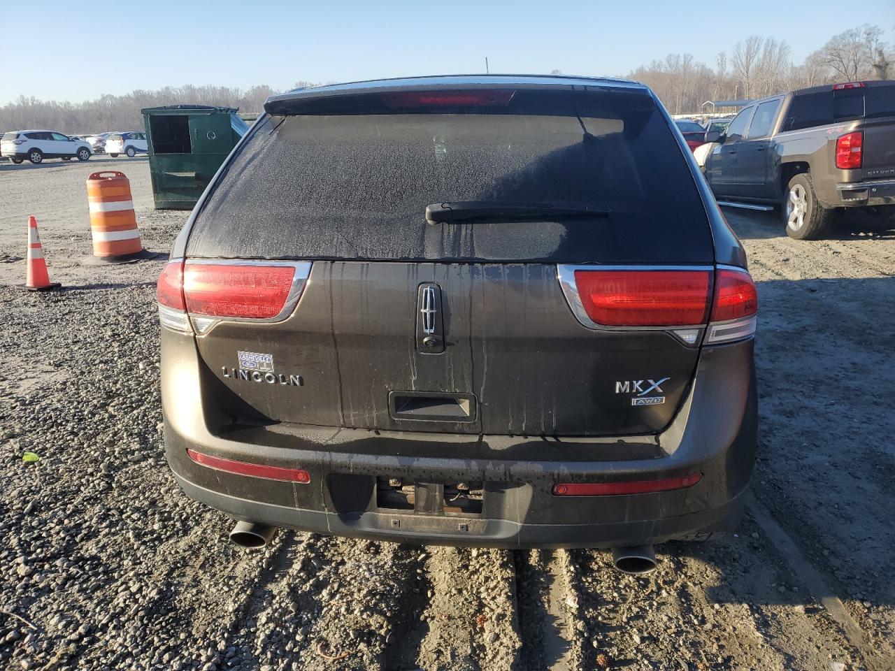 2011 Lincoln MKX - Image 6