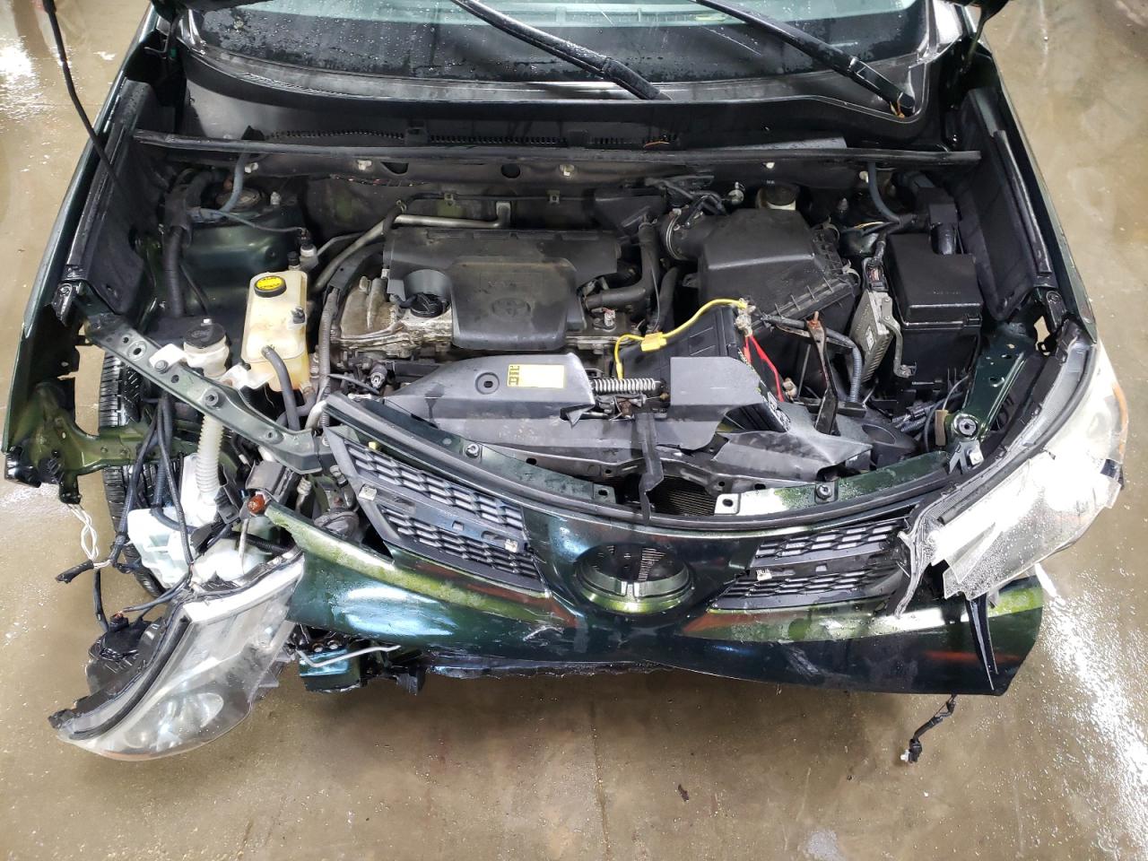 2013 Toyota RAV 4 - Image 11