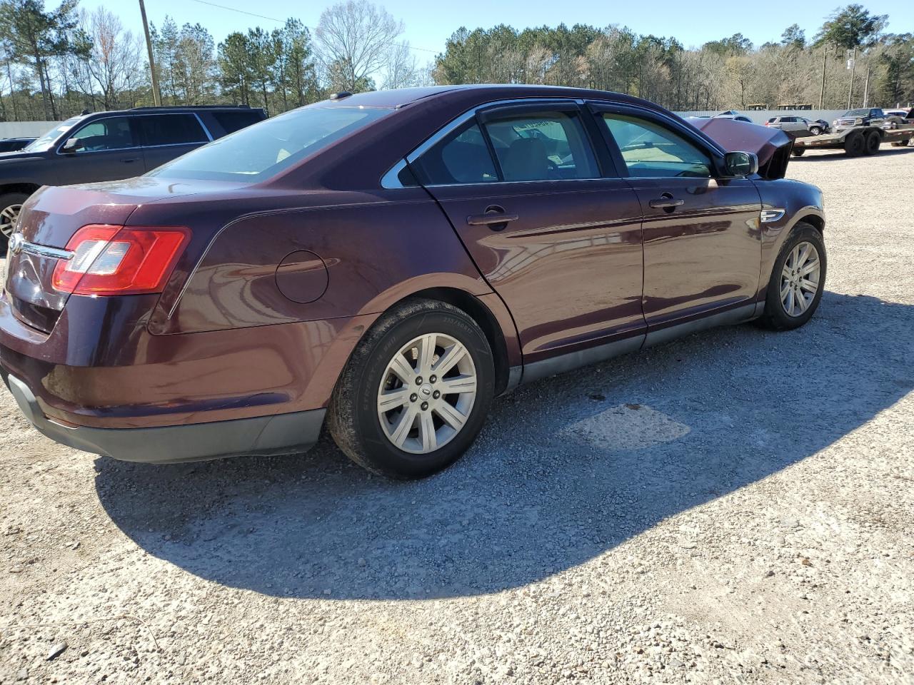 2011 Ford Taurus - Image 3
