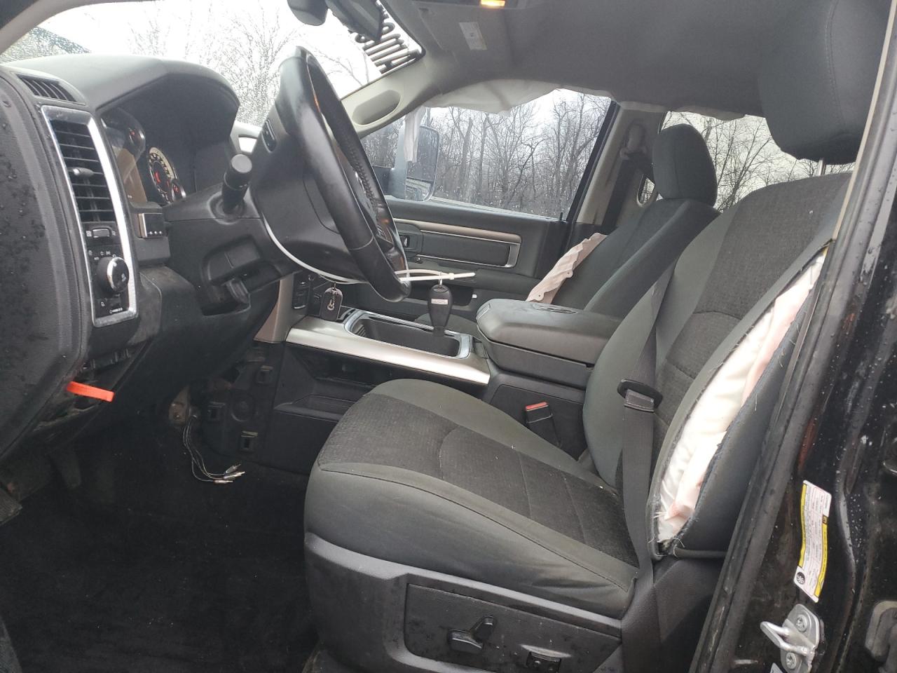 2017 RAM 1500 - Image 7