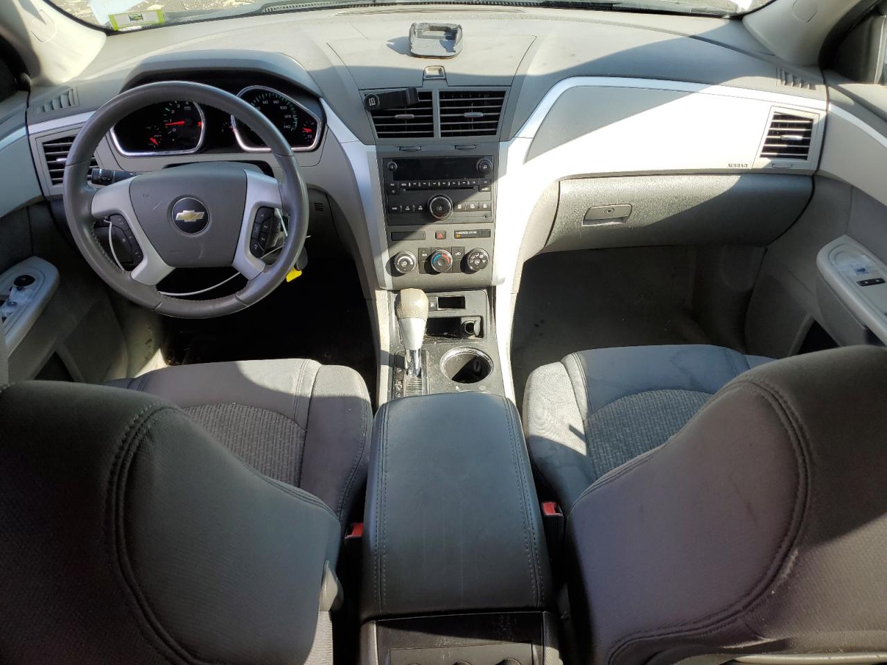 2012 Chevrolet Traverse - Image 8