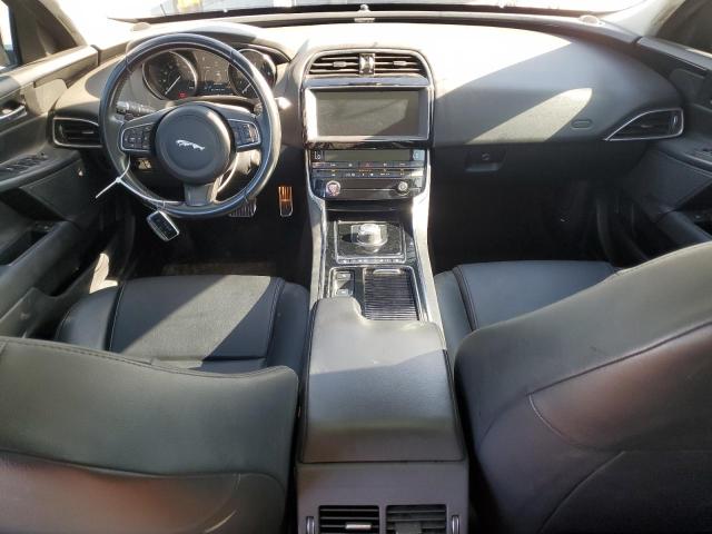  JAGUAR XE 2019 Silver