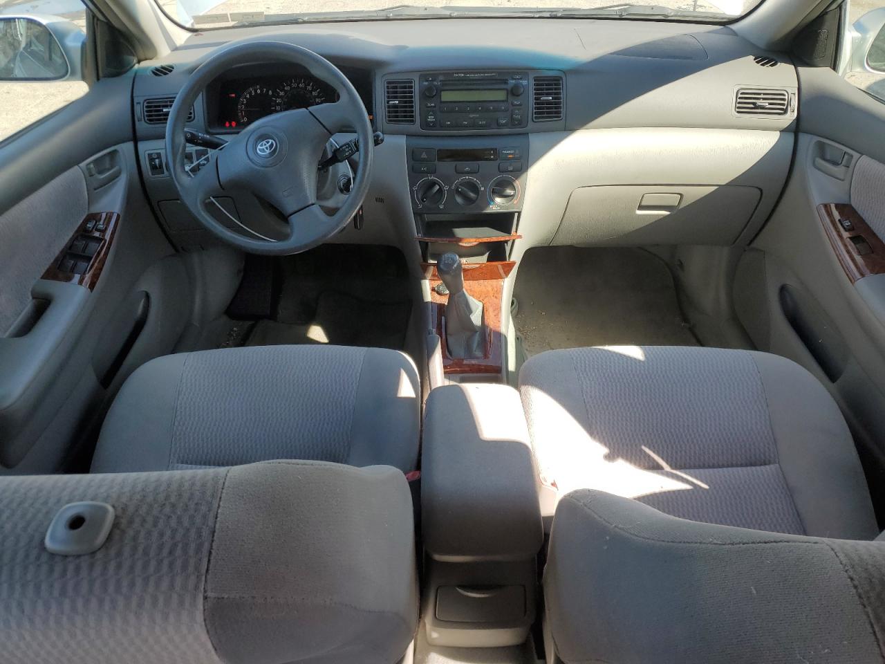 2006 Toyota Corolla - Image 8