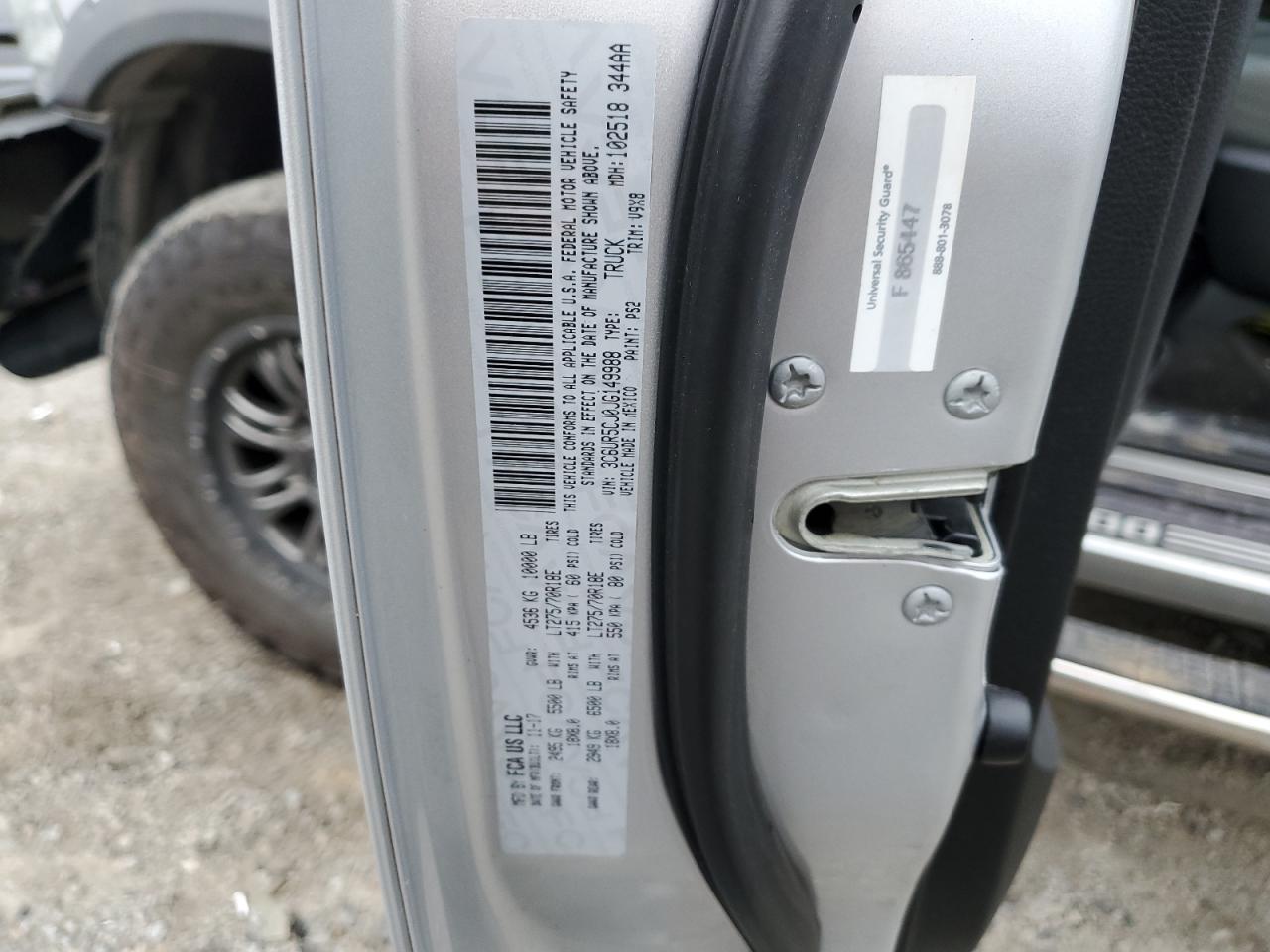 2018 RAM 2500 - Image 12