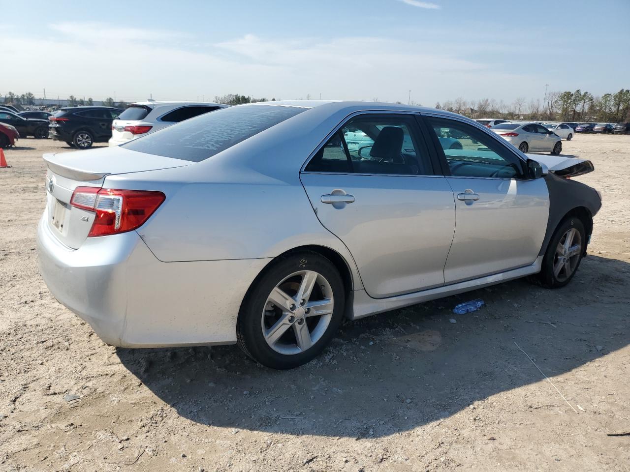 2013 Toyota Camry - Image 3
