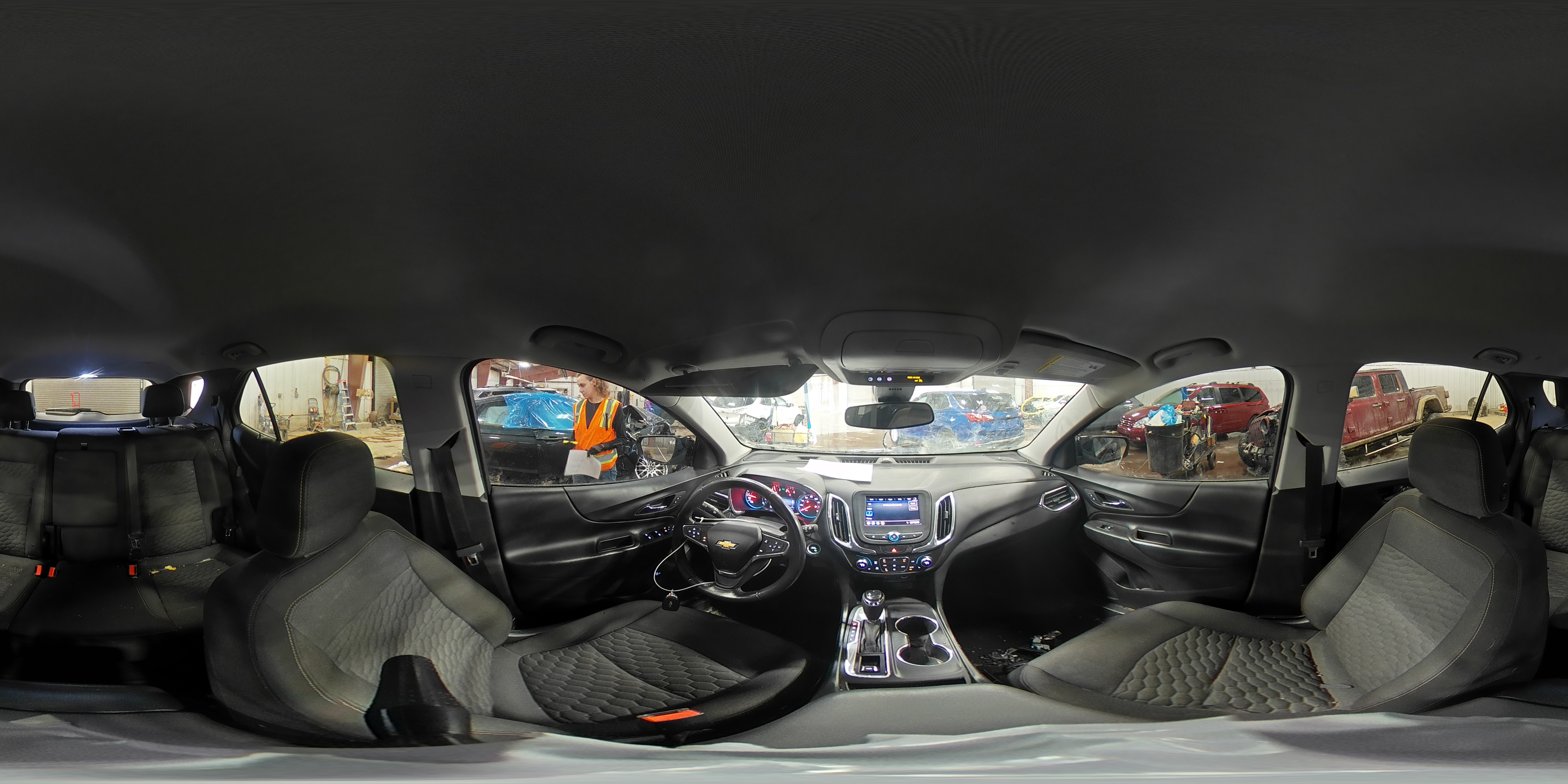2020 Chevrolet Equinox - Image 14