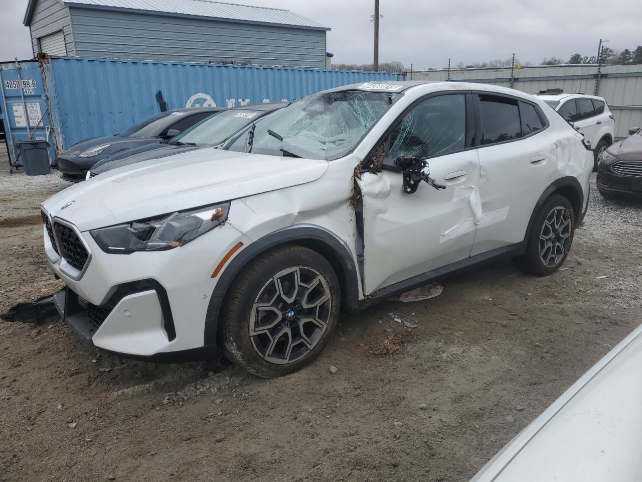 2025 BMW X2 - Image 1