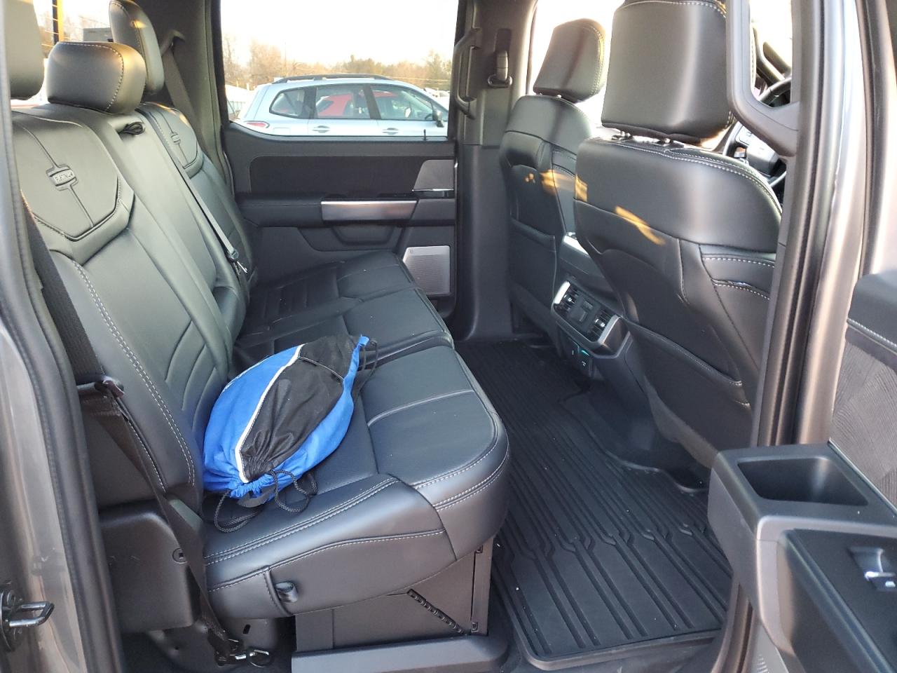 2023 Ford F-150 - Image 10