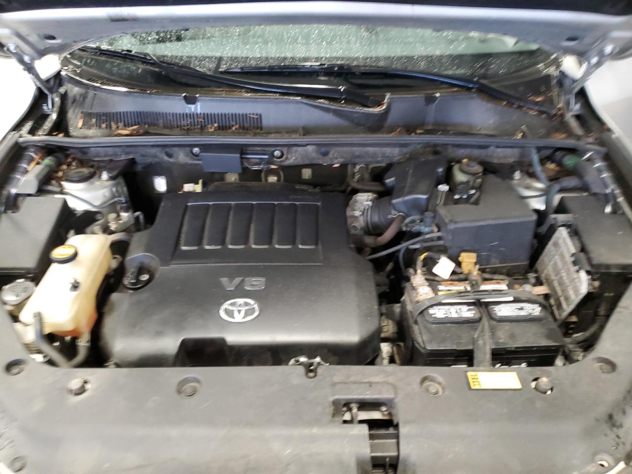 2011 Toyota RAV 4 - Image 12