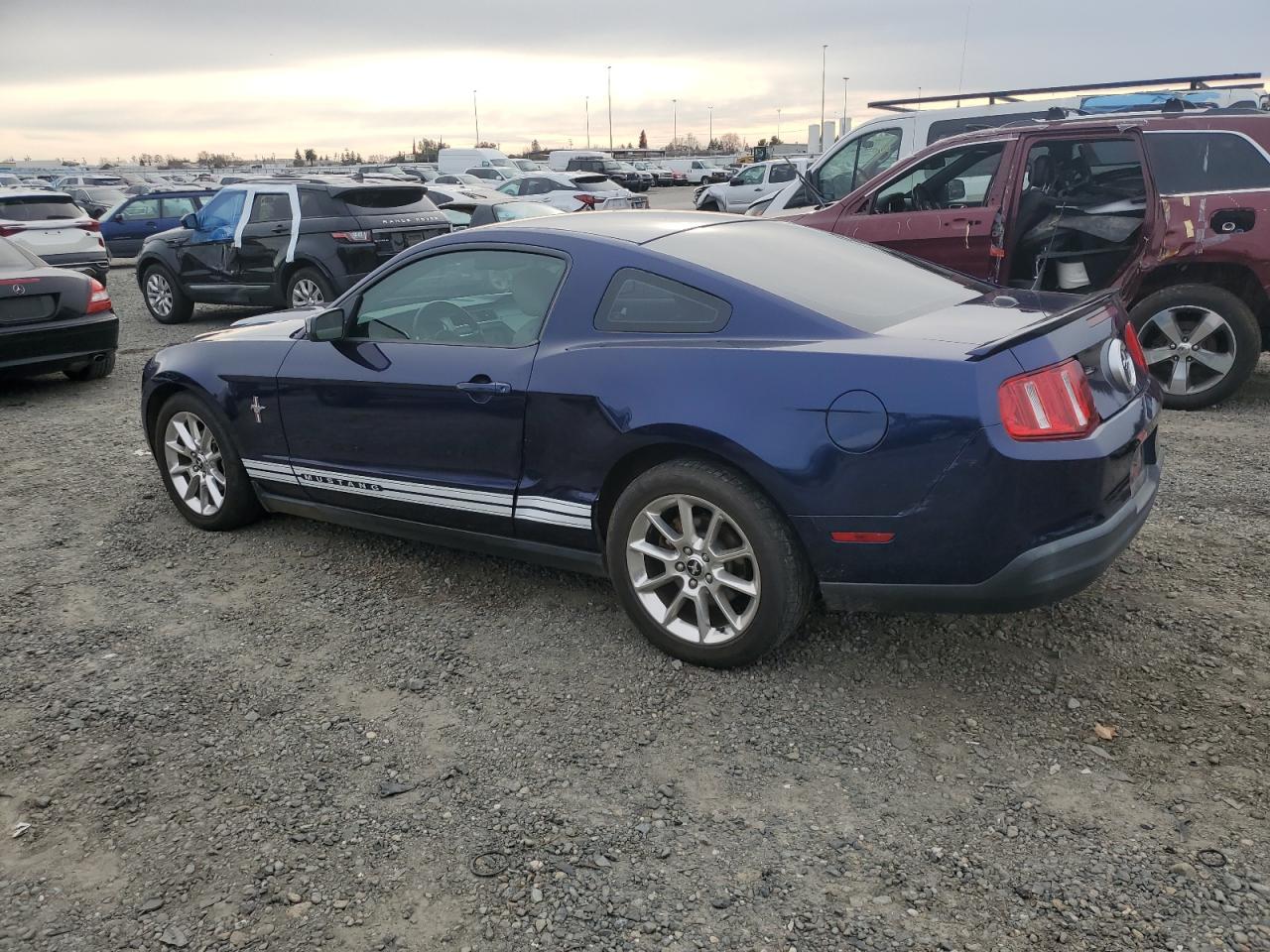 2010 Ford Mustang - Image 2