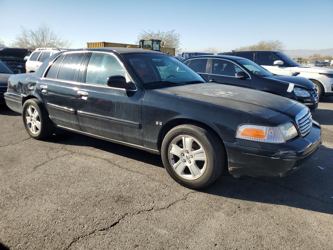 2011 Ford Crown Victoria - Image 4