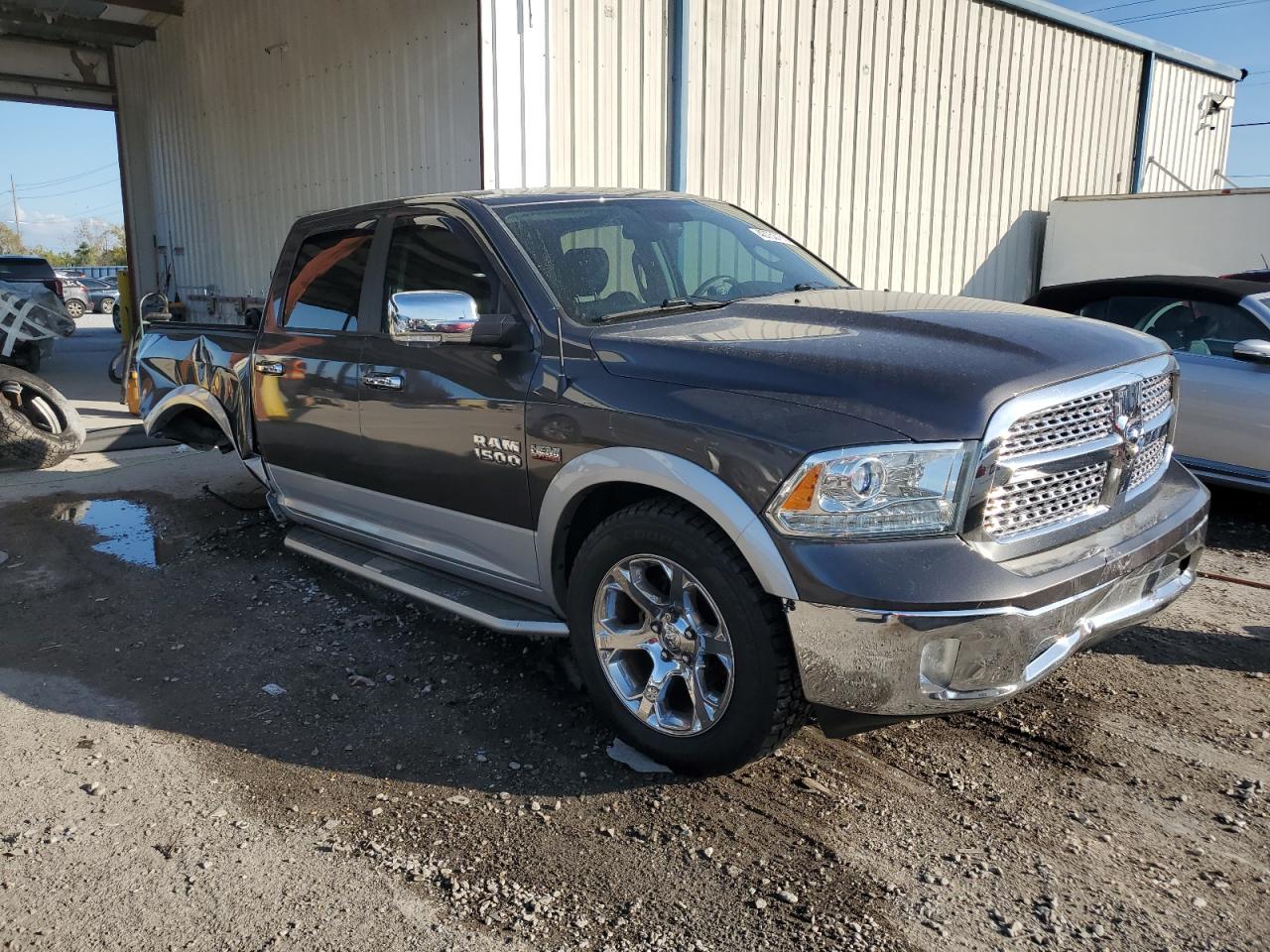 2018 RAM 1500 - Image 4