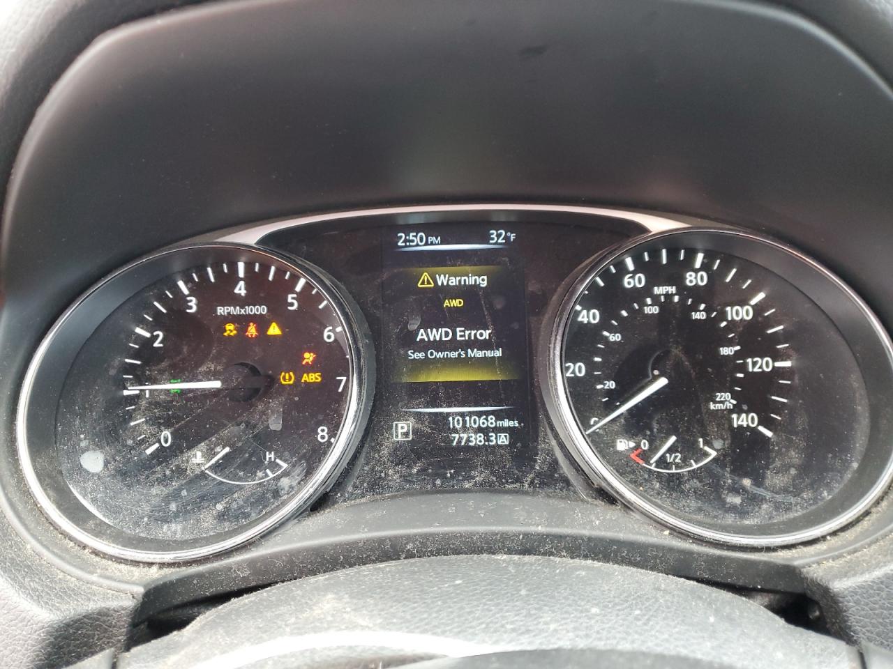 2014 Nissan Rogue - Image 9