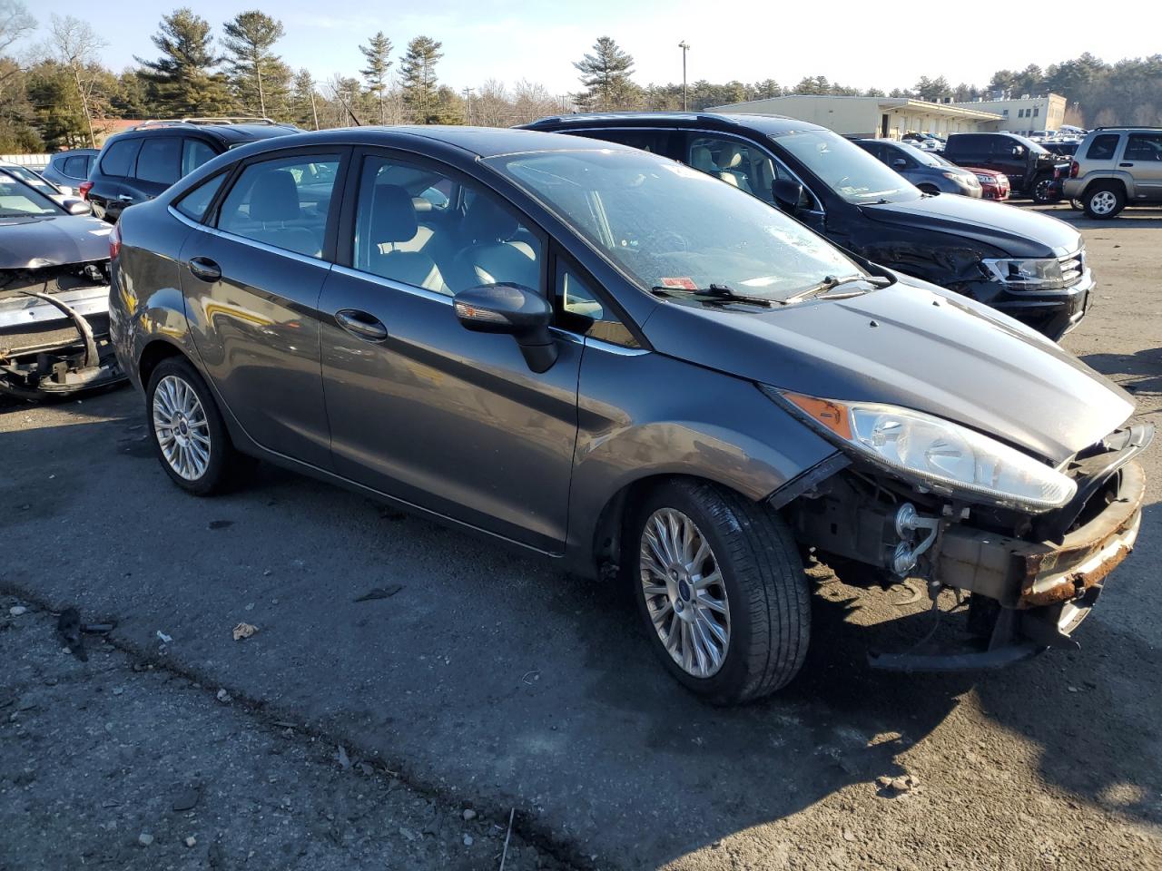 2015 Ford Fiesta - Image 4