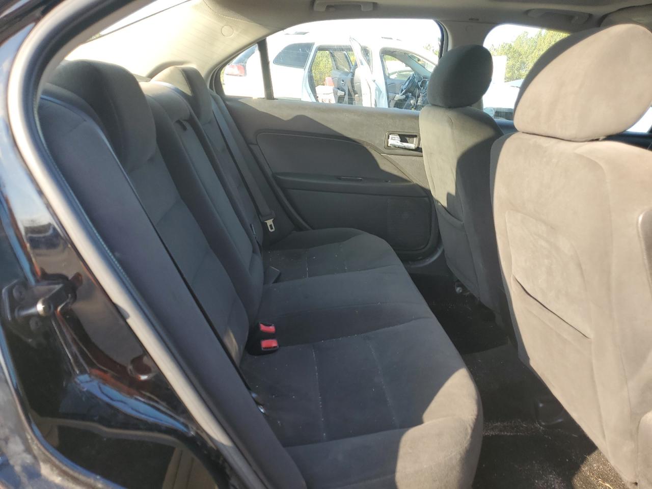 2007 Ford Fusion - Image 10