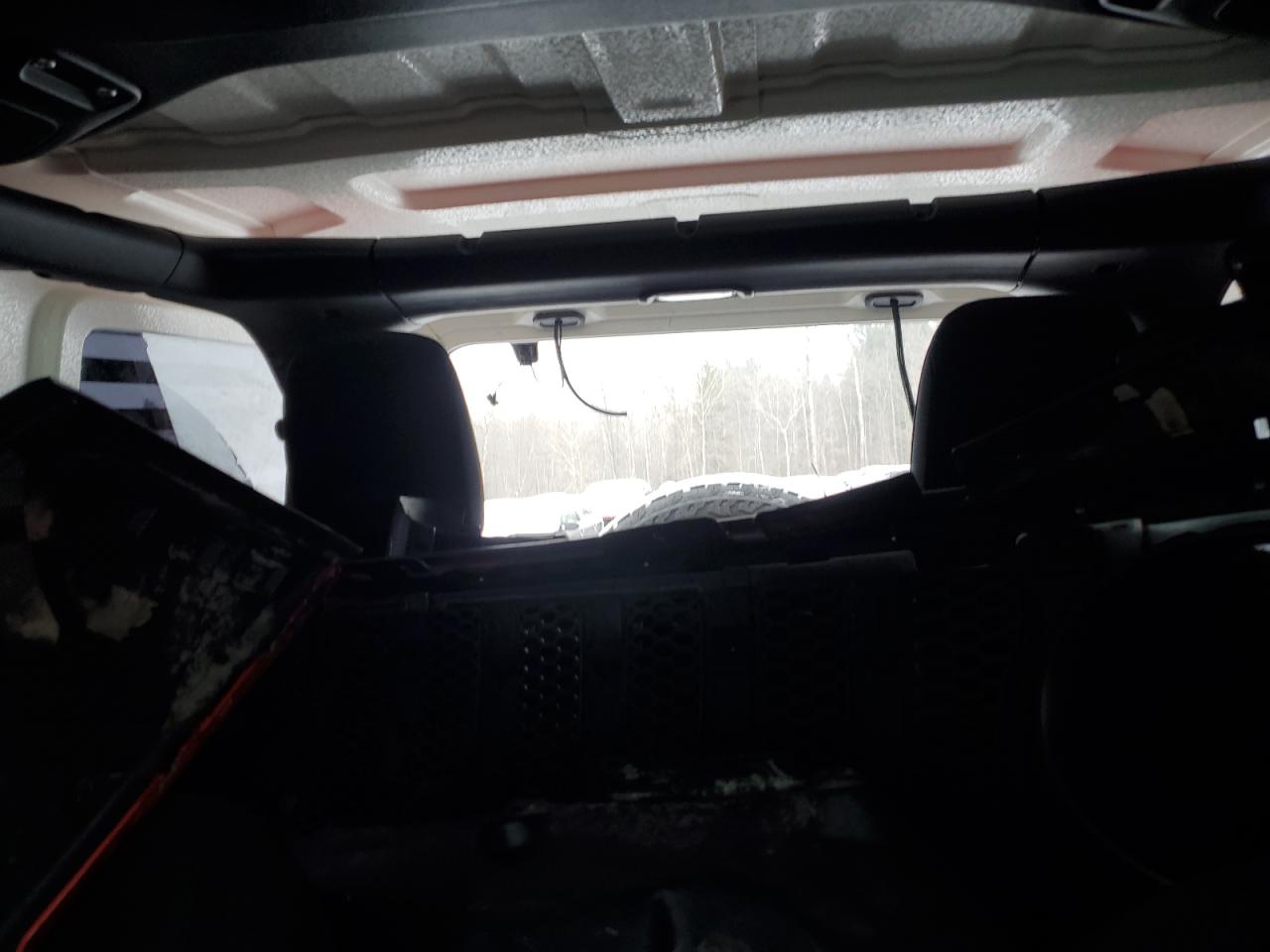 2020 Jeep Wrangler - Image 10