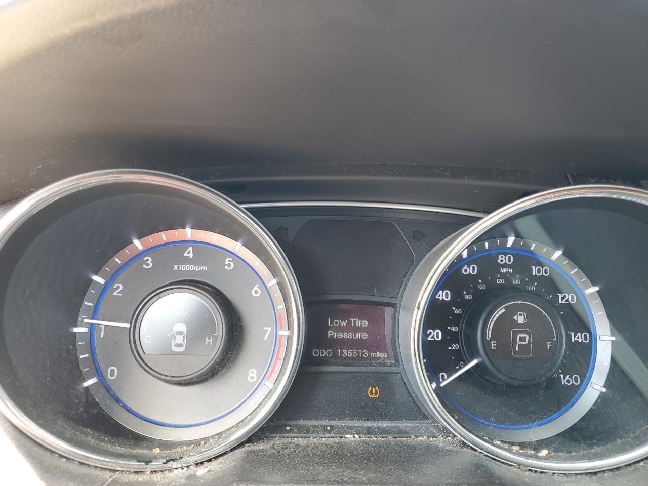 2013 Hyundai Sonata - Image 9