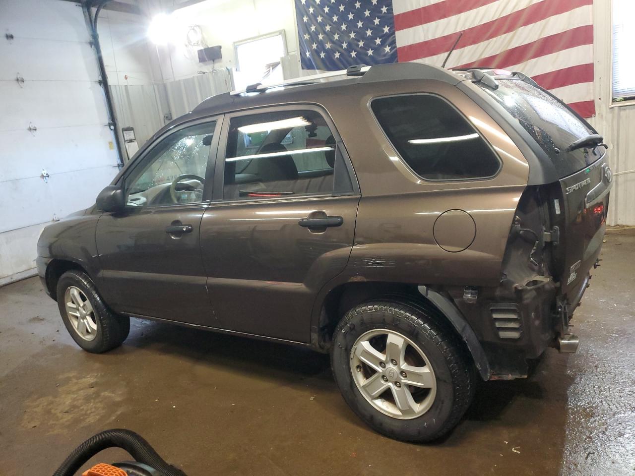 2009 Kia Sportage - Image 2