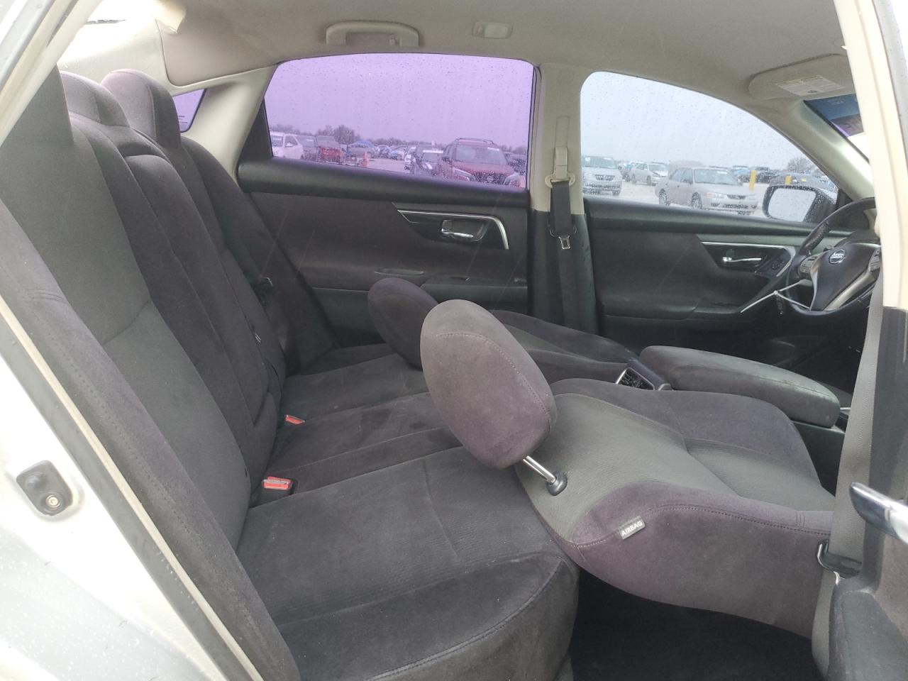 2013 Nissan Altima - Image 10