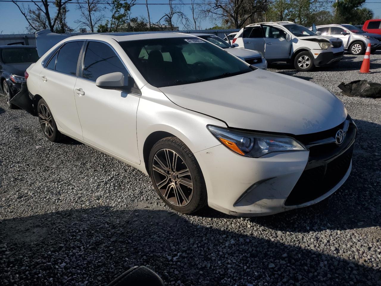 2016 Toyota Camry - Image 4