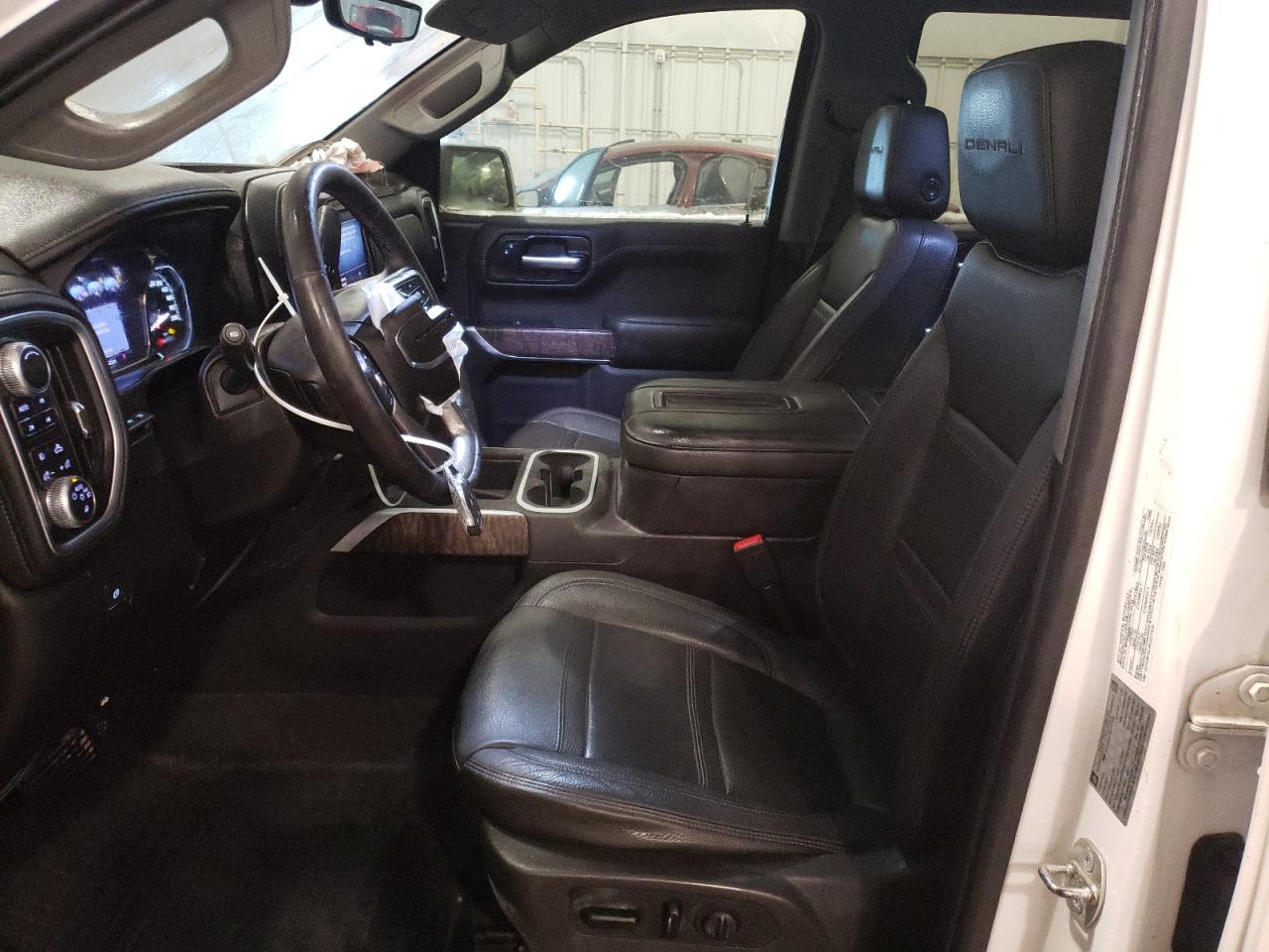 2019 GMC Sierra - Image 7